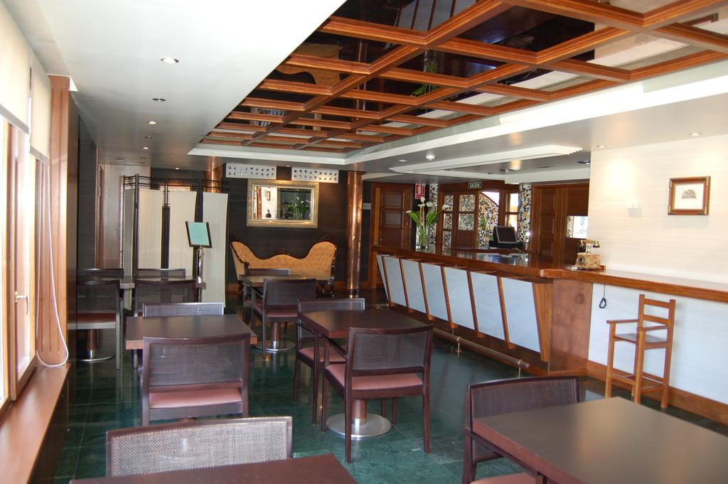 Hotel La Casona De Lupa El Penedo ภายนอก รูปภาพ